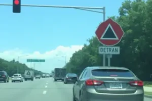 multas de trânsito em advertência