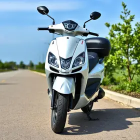 Kymco Downtown 300i 2025